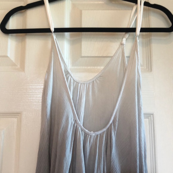 Vestique low back dress - Picture 3 of 3